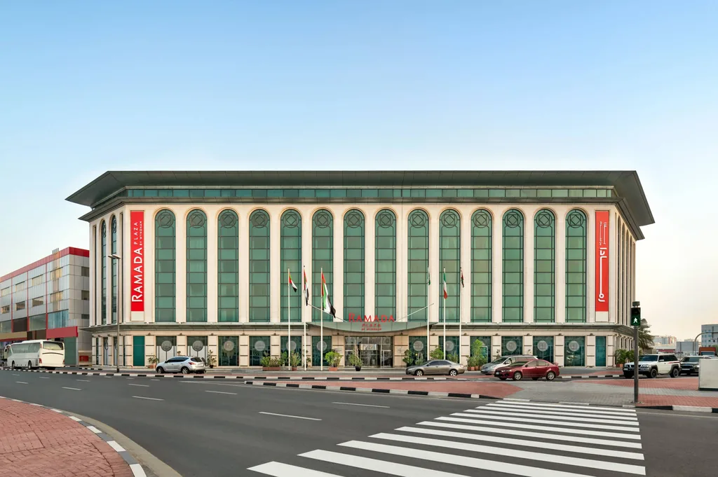 Ramada plaza dubai deira exterior