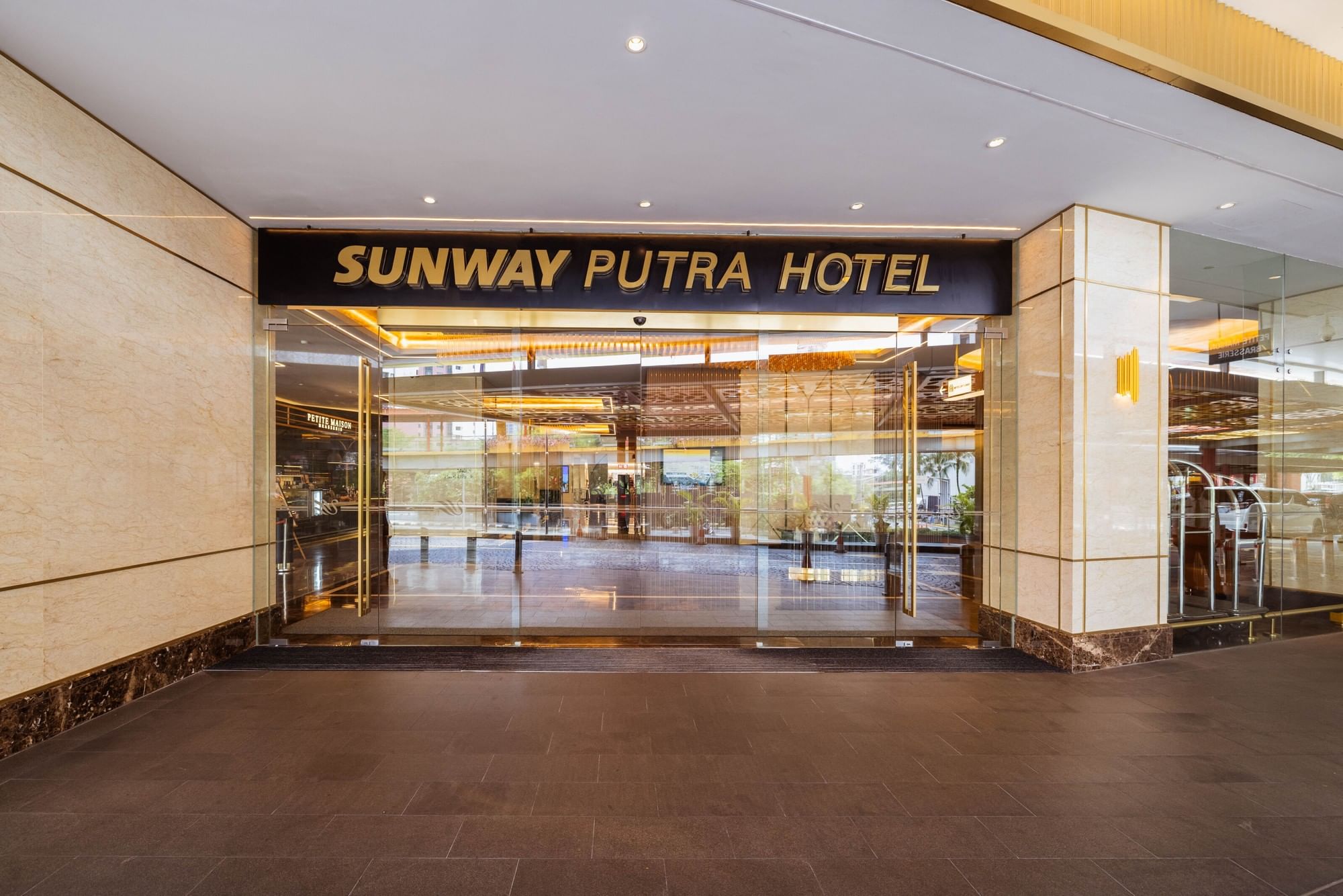 Sunway Putra Hotel entrance