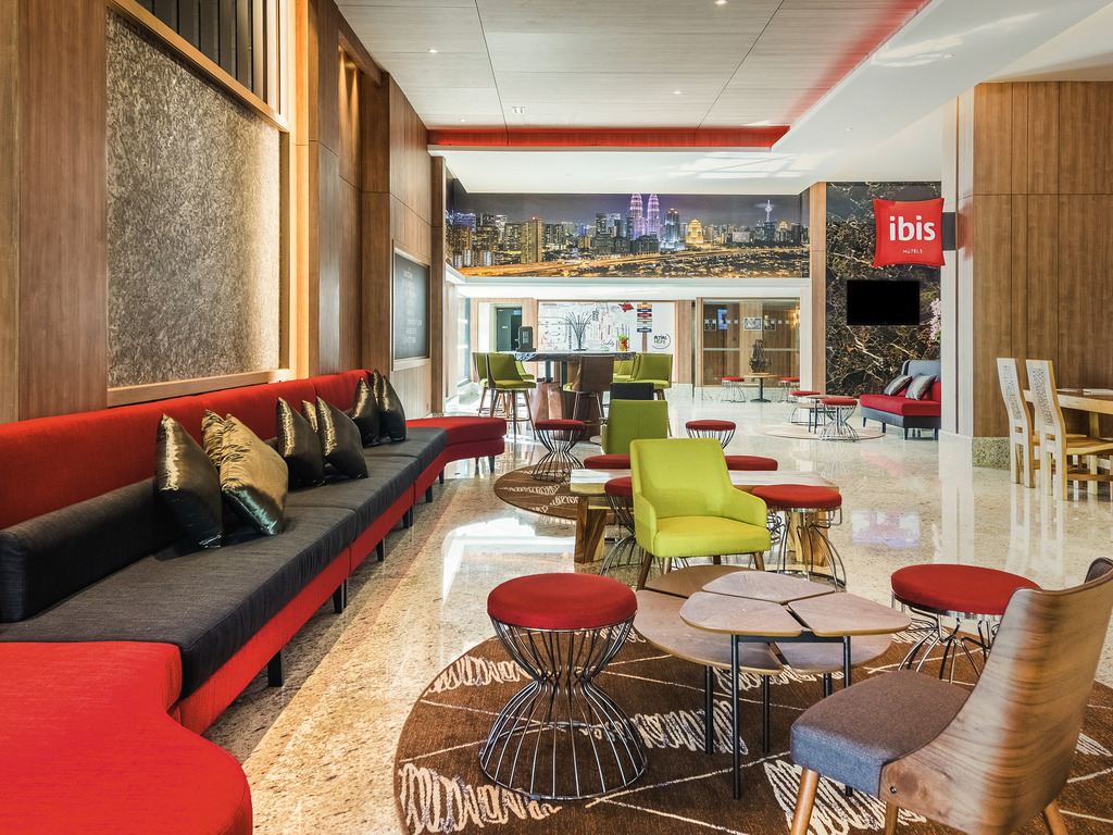 02 ibis kuala lumpur city centre lobby